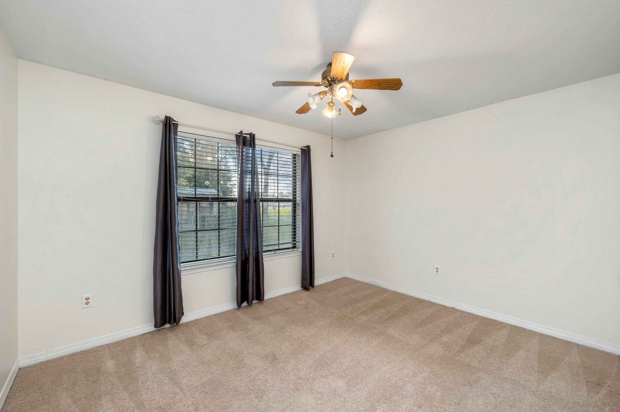 BAKER LAND CO ADDN TO BAKER - Residential Lease