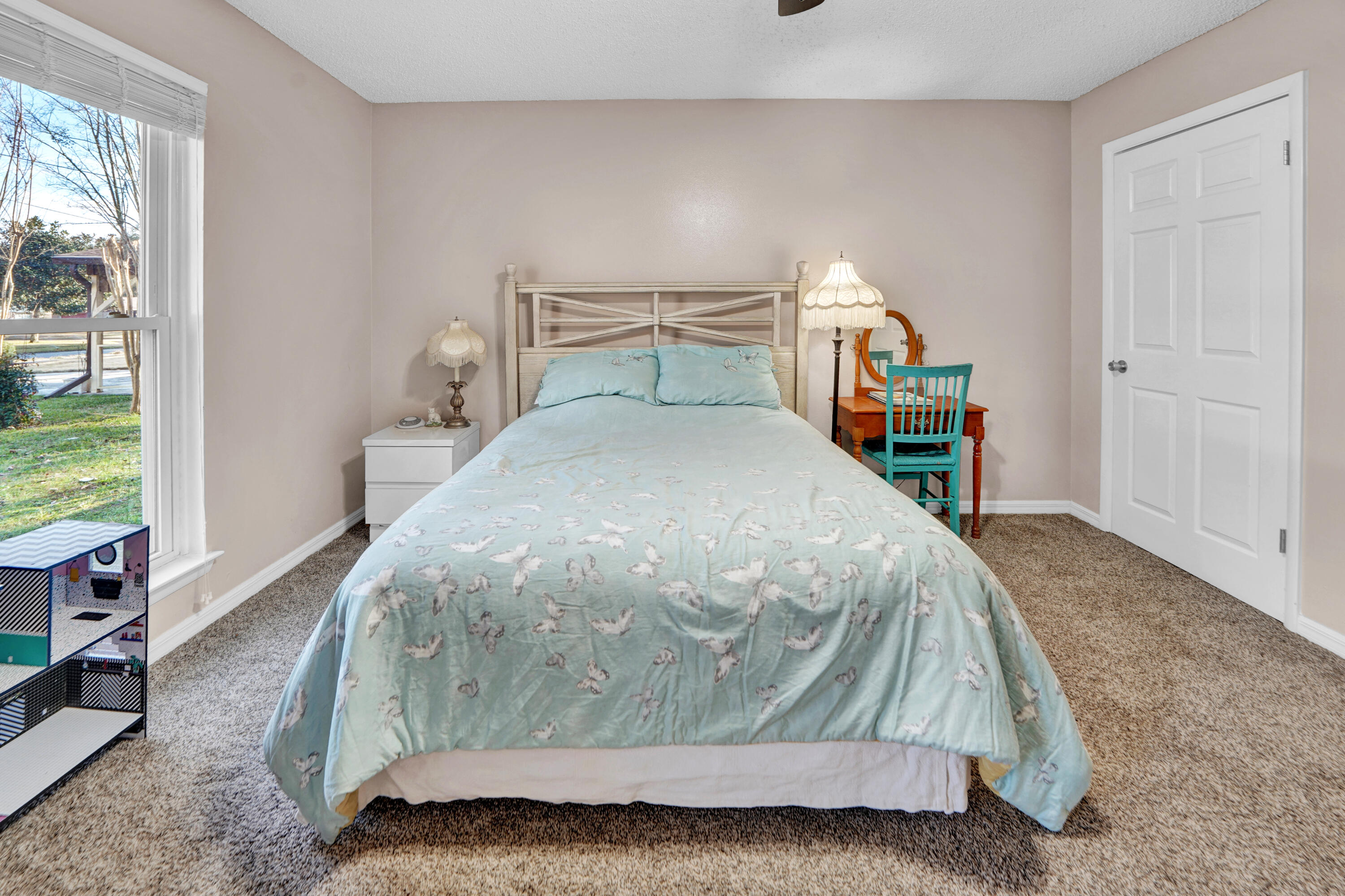 PINEWOOD ESTATES - Residential