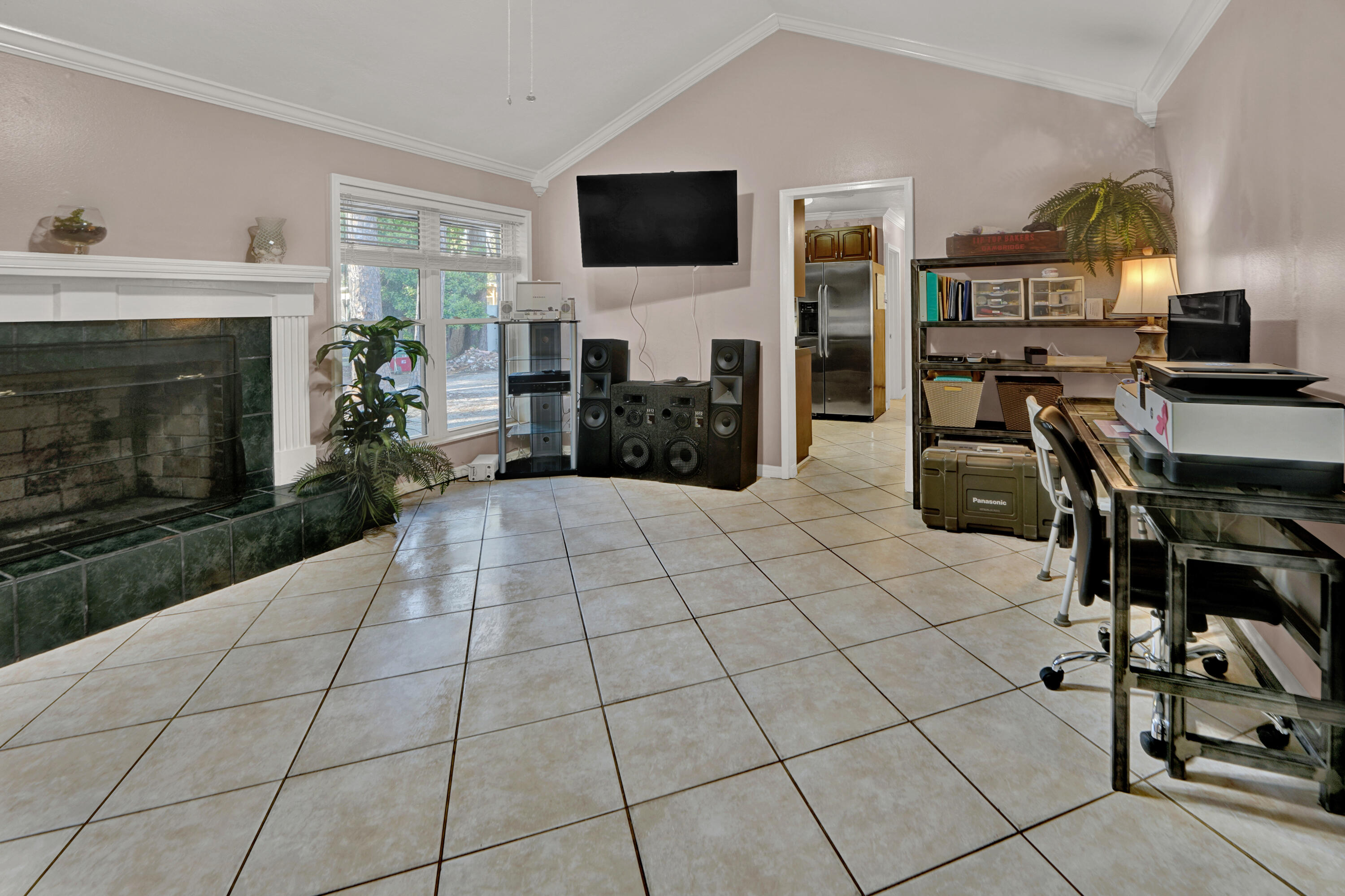 PINEWOOD ESTATES - Residential