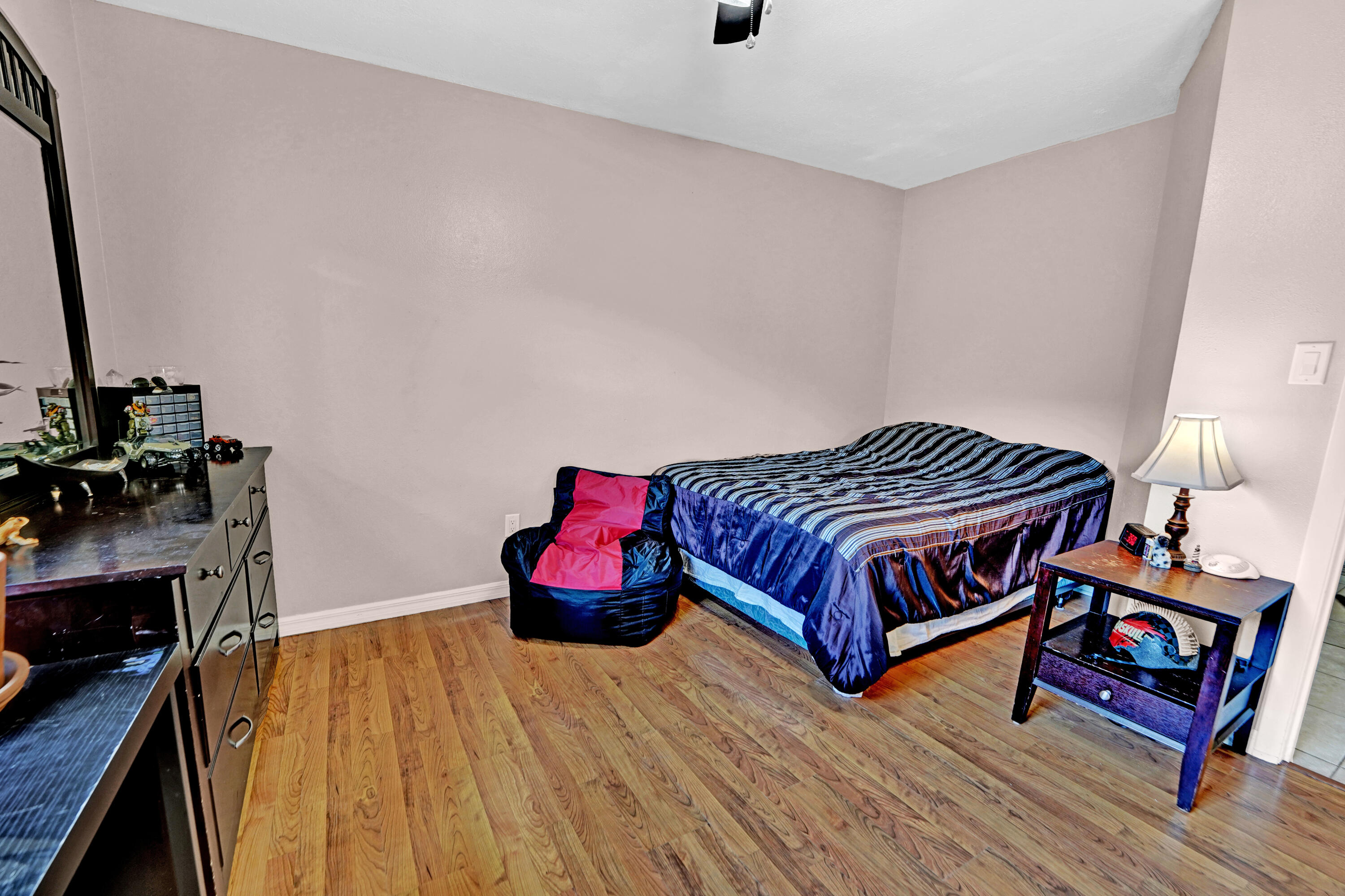 PINEWOOD ESTATES - Residential