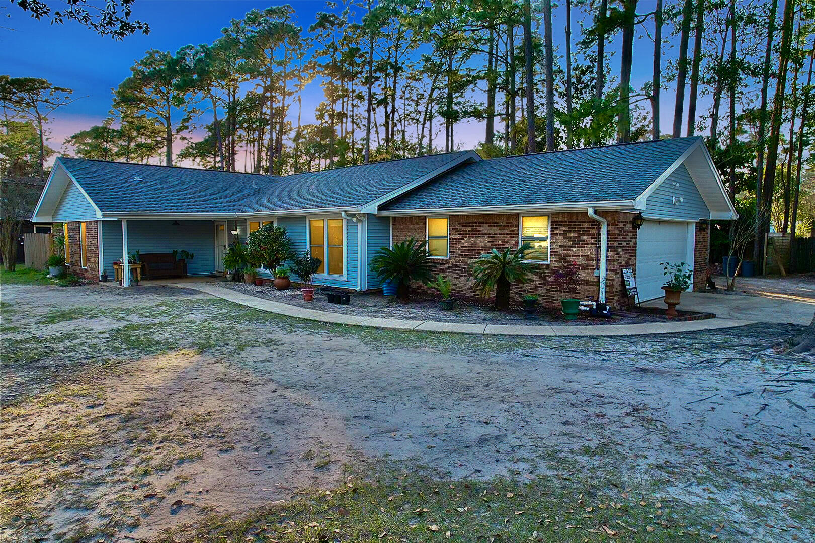 PINEWOOD ESTATES - Residential