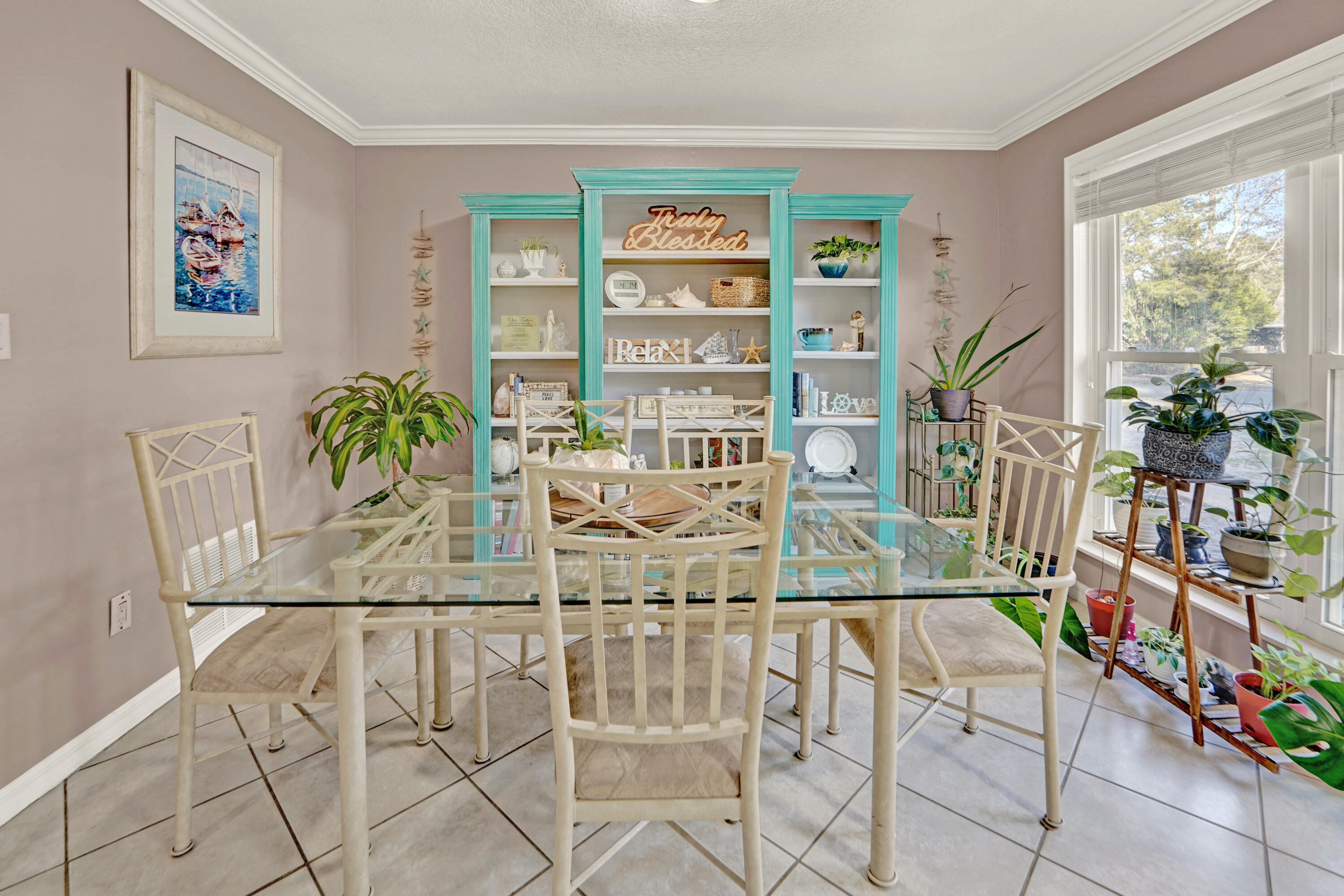 PINEWOOD ESTATES - Residential