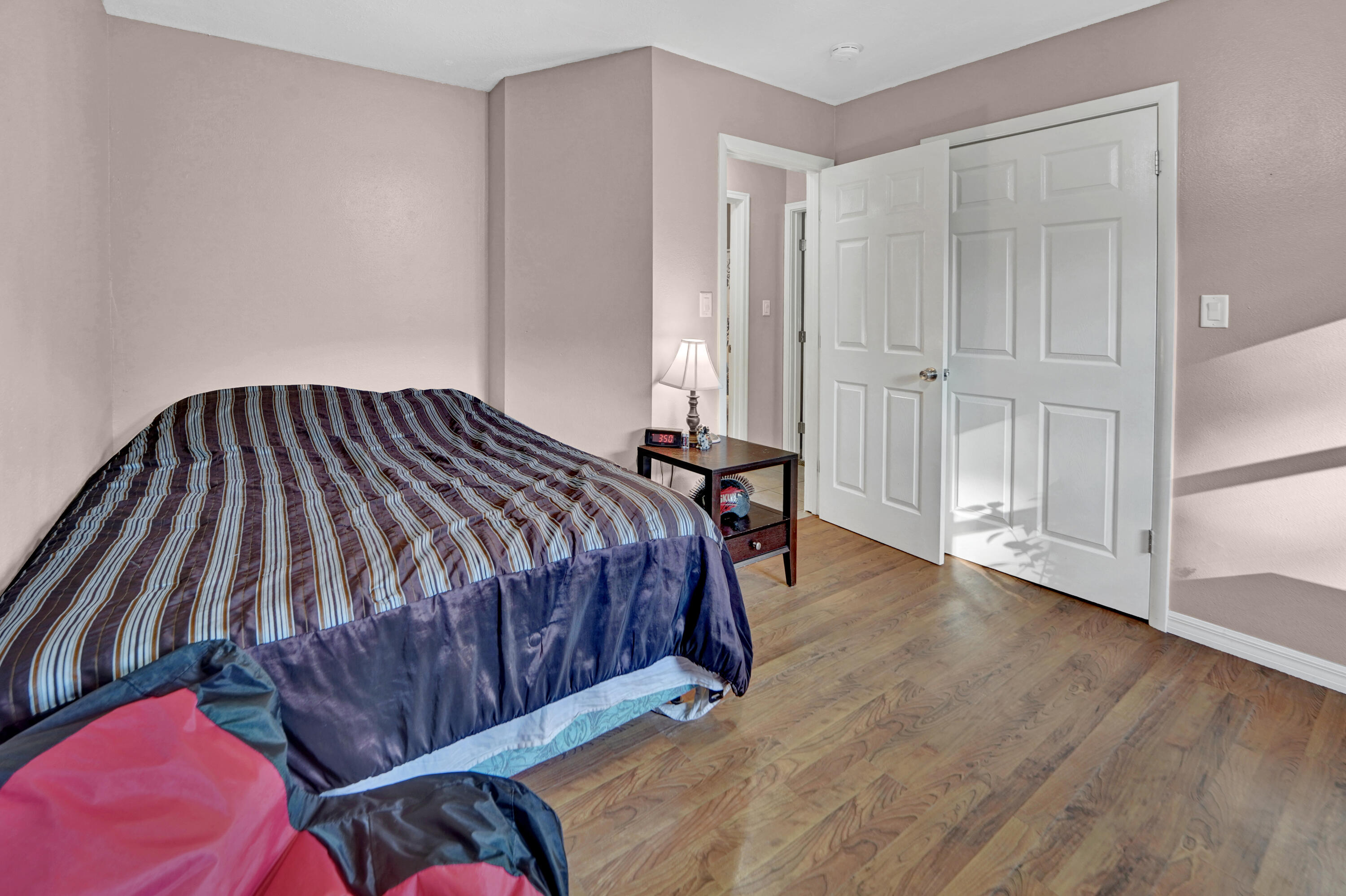 PINEWOOD ESTATES - Residential