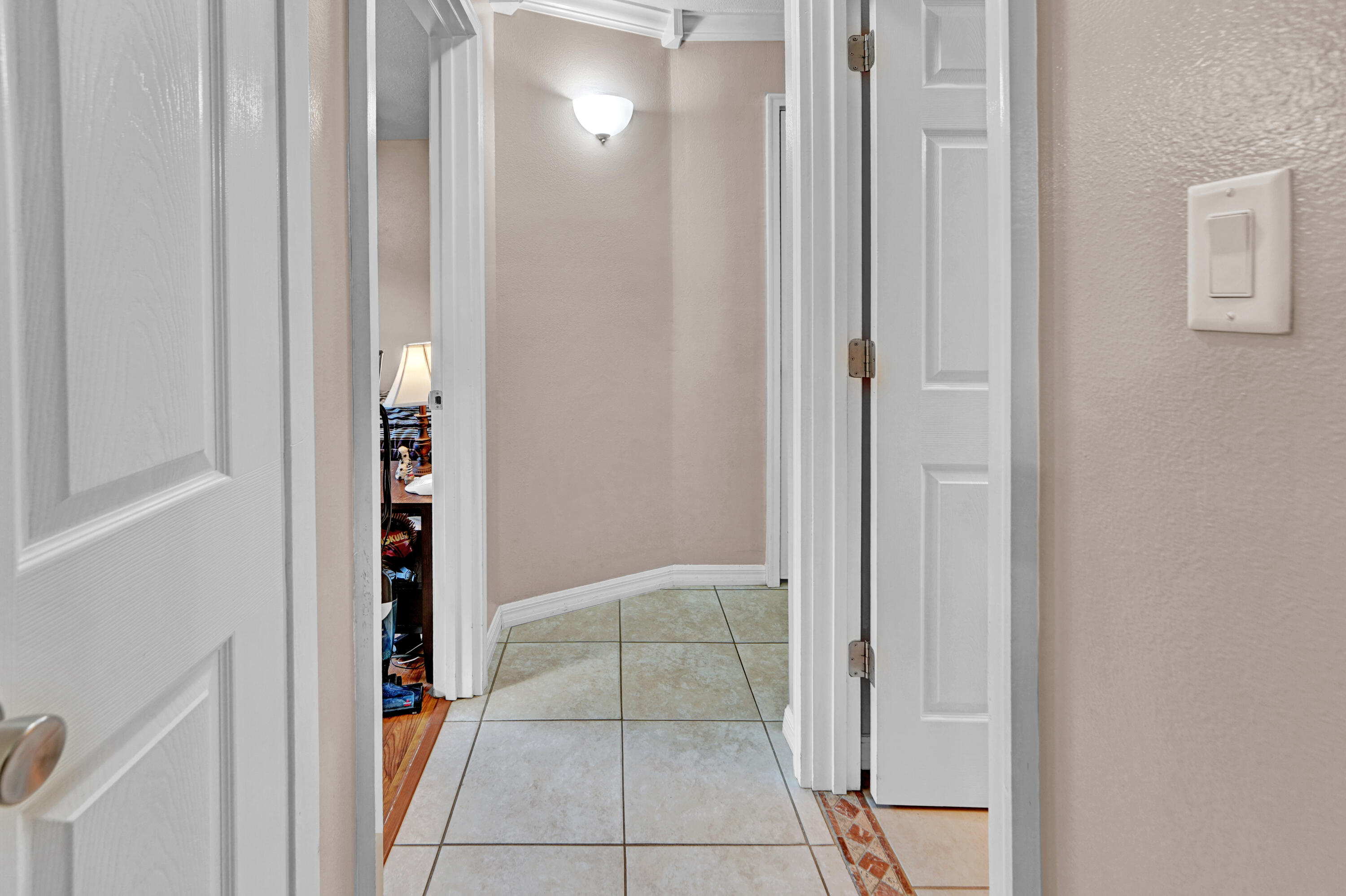 PINEWOOD ESTATES - Residential