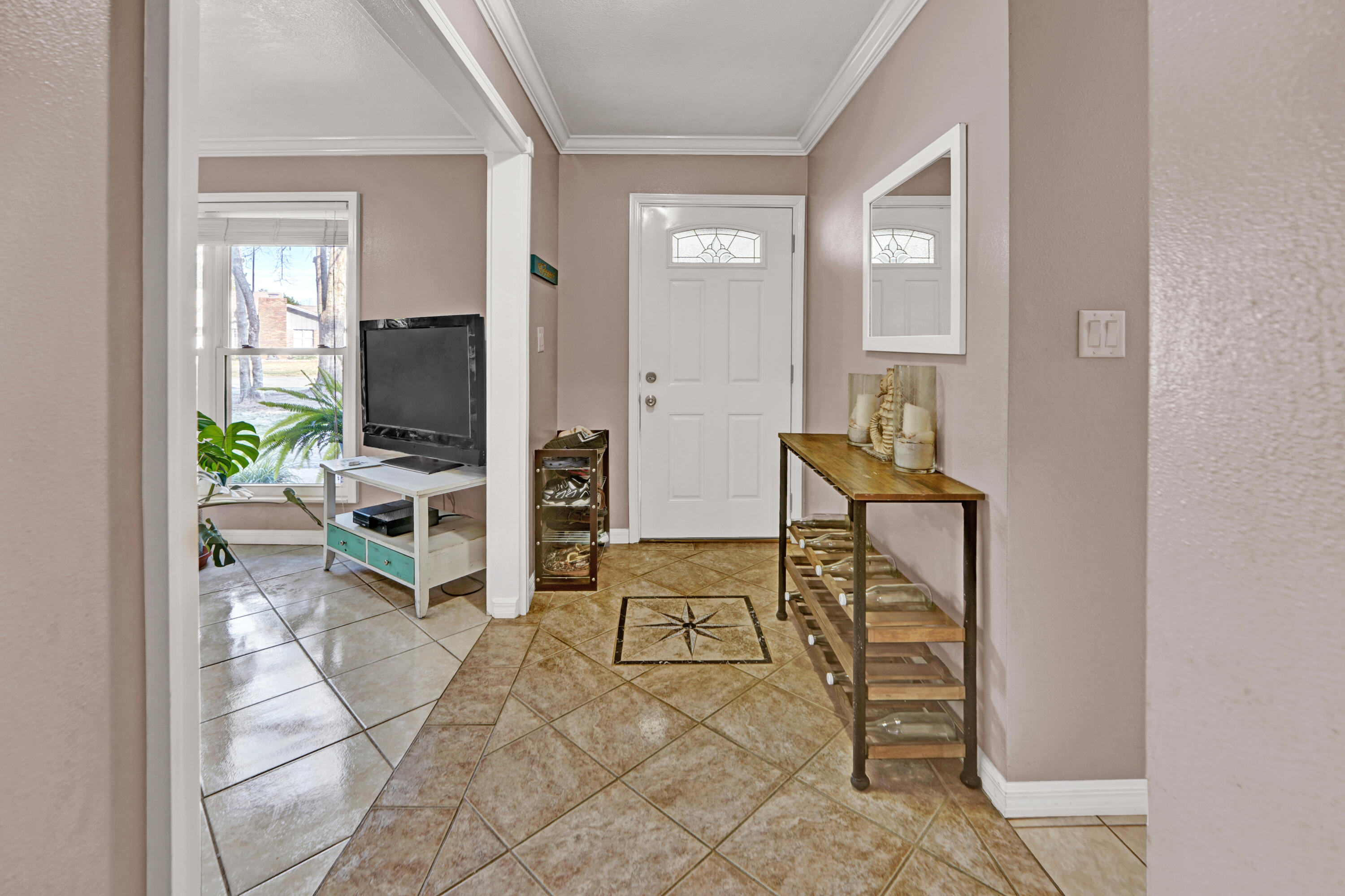 PINEWOOD ESTATES - Residential