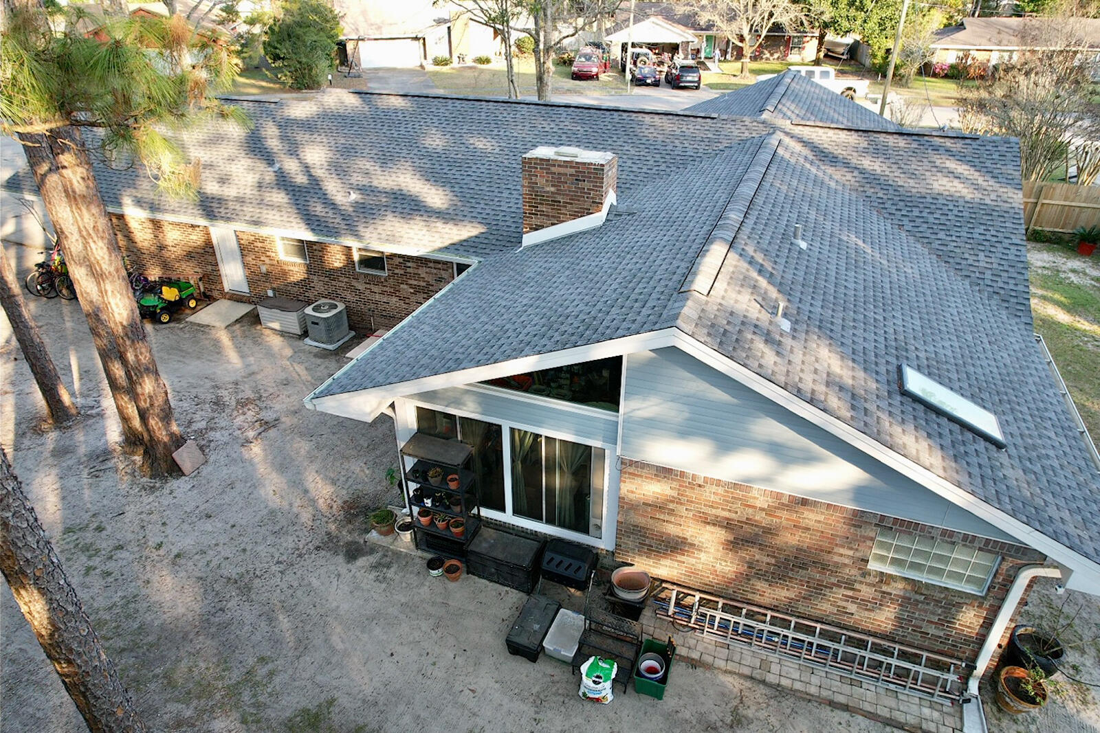 PINEWOOD ESTATES - Residential