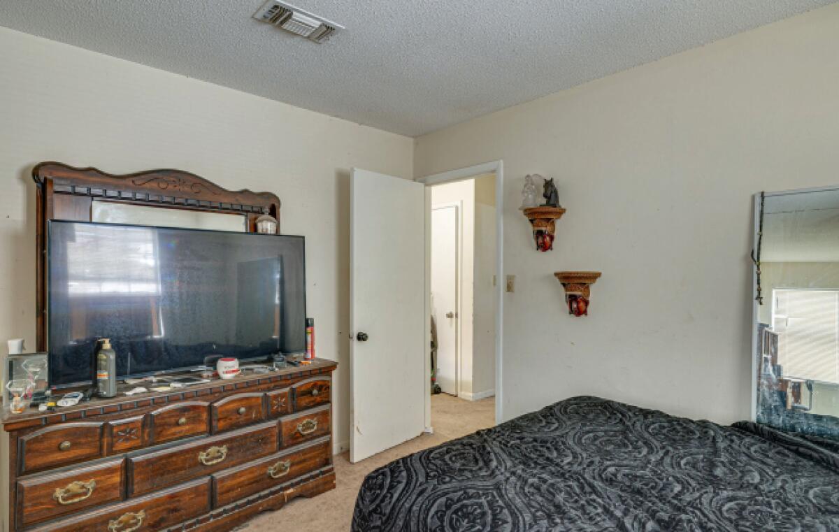 SKEETER RE/SUB LOT 10 - Residential