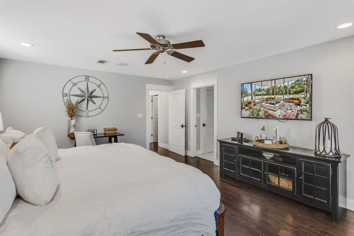 HOLIDAY SHORES ESTATES - Residential