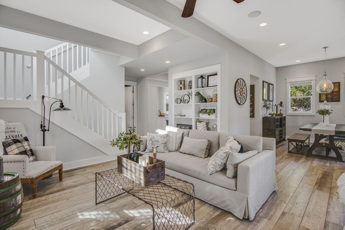 HOLIDAY SHORES ESTATES - Residential