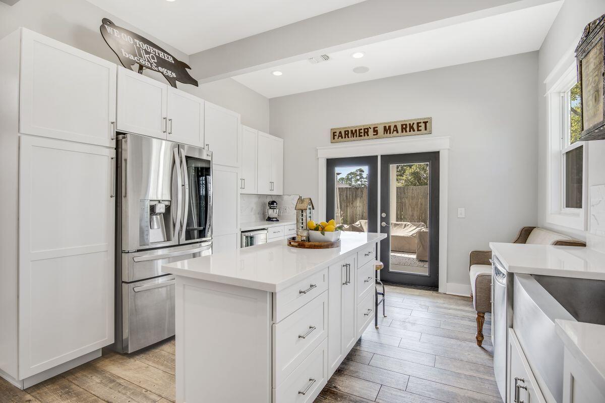 HOLIDAY SHORES ESTATES - Residential