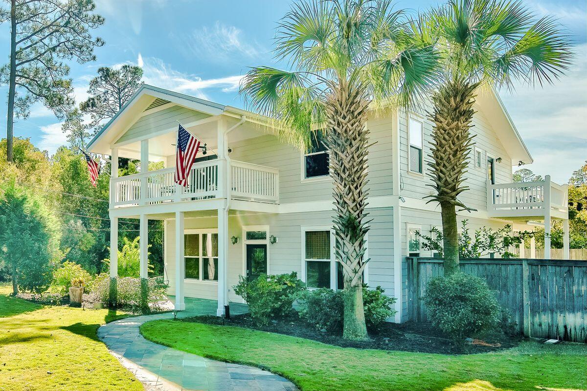 HOLIDAY SHORES ESTATES - Residential