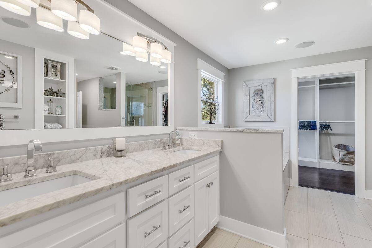 HOLIDAY SHORES ESTATES - Residential