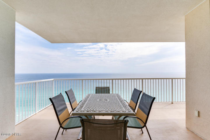 MAJESTIC BEACH TOWERS II - Residential