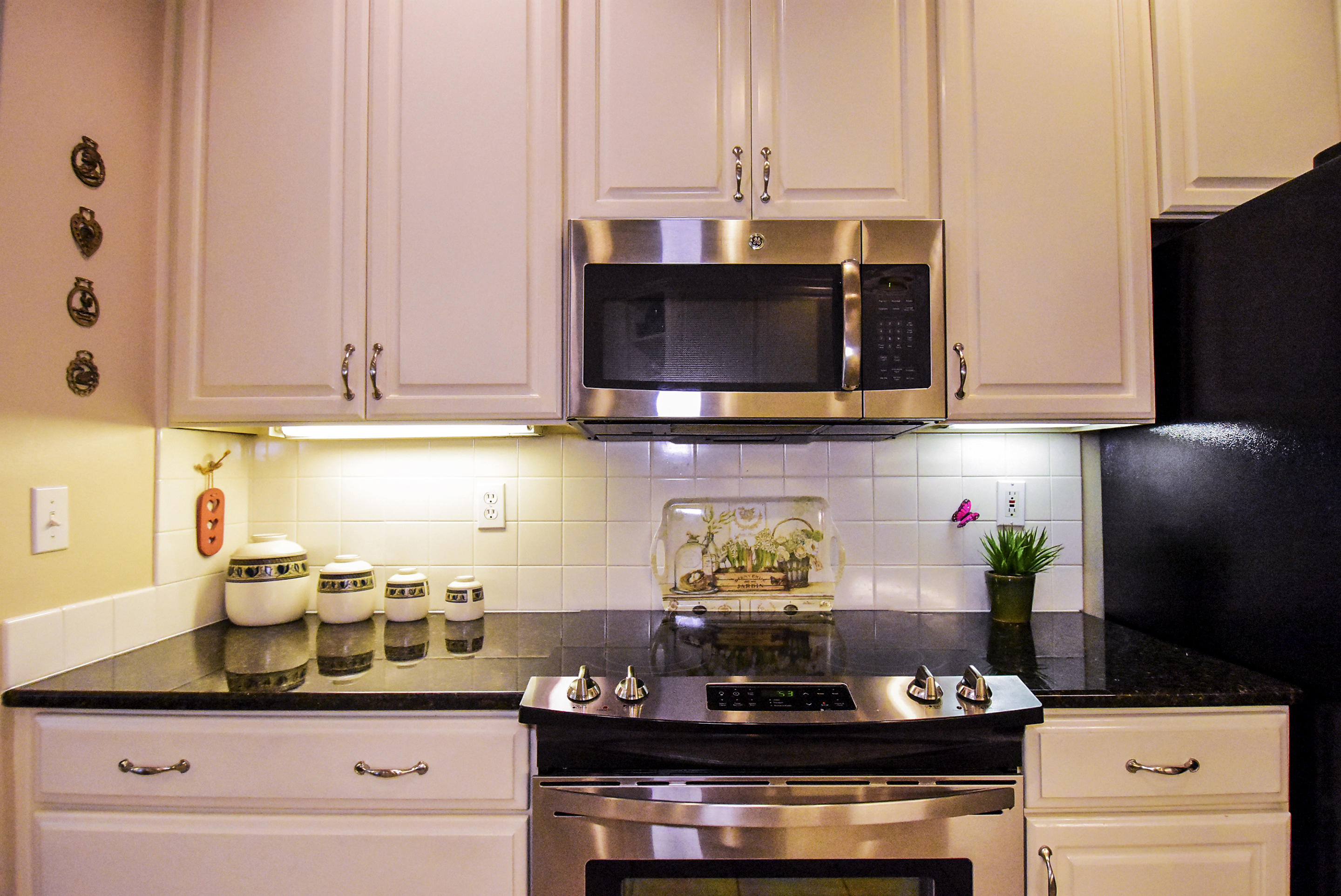 TURNBERRY PLACE - Residential