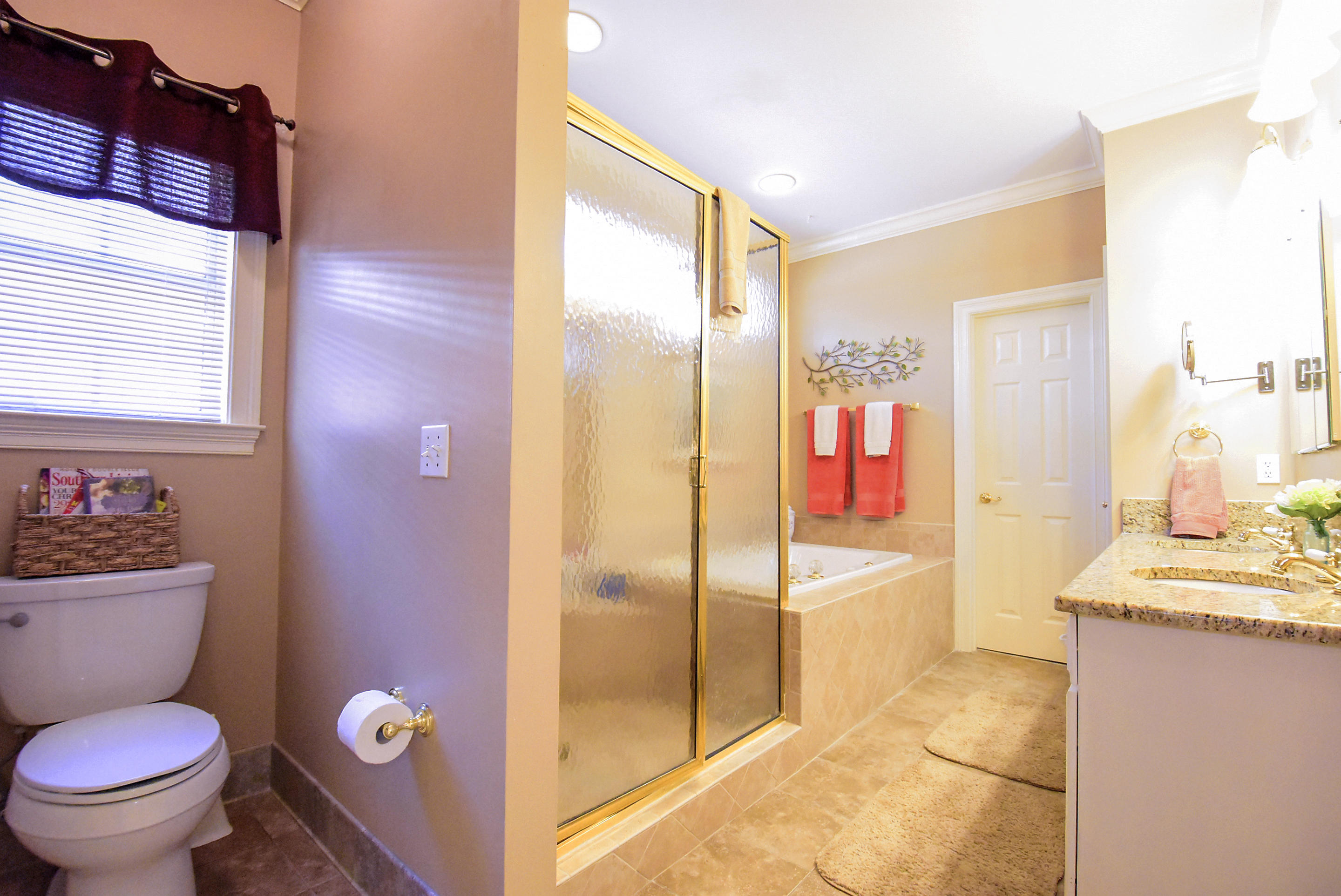TURNBERRY PLACE - Residential