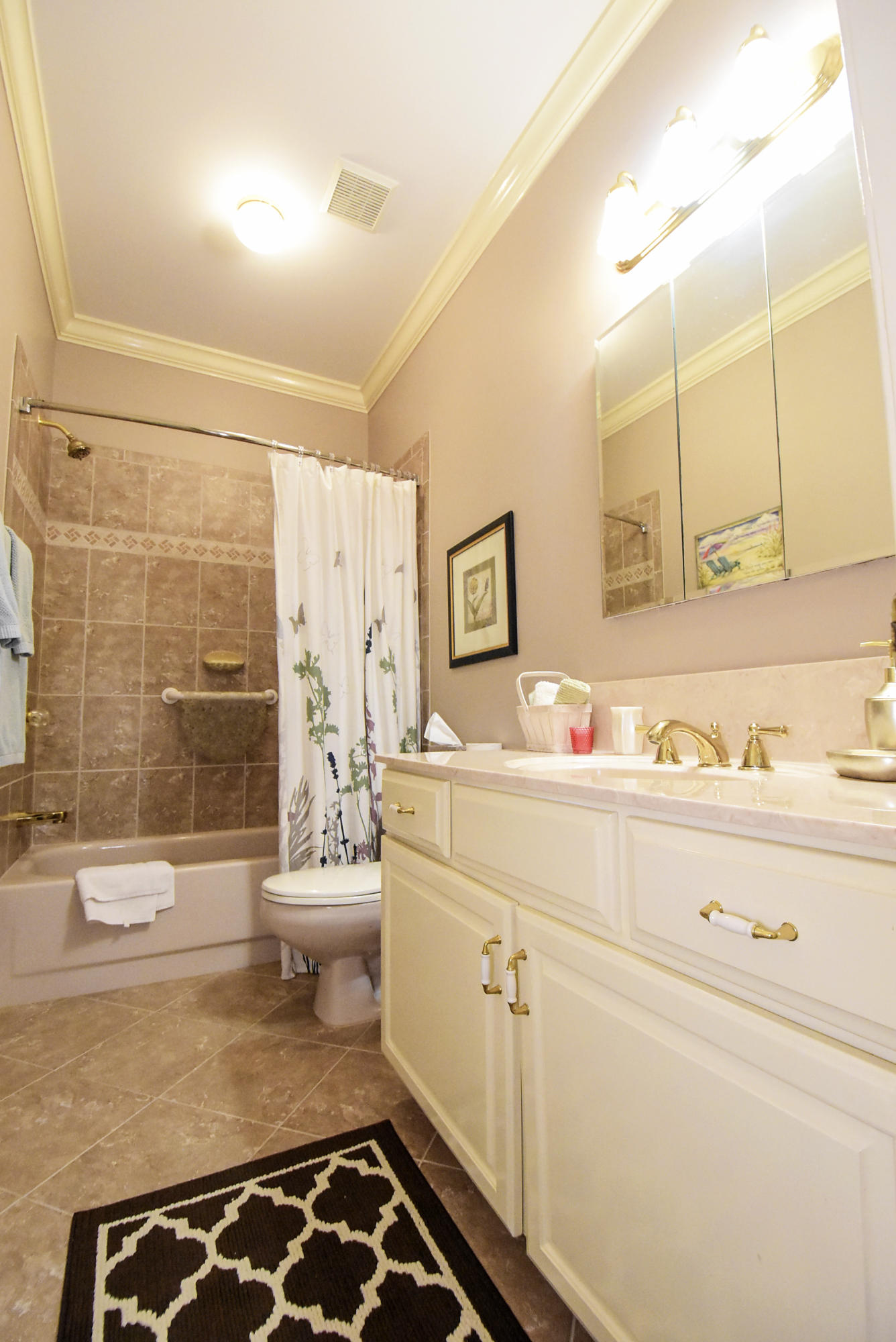 TURNBERRY PLACE - Residential