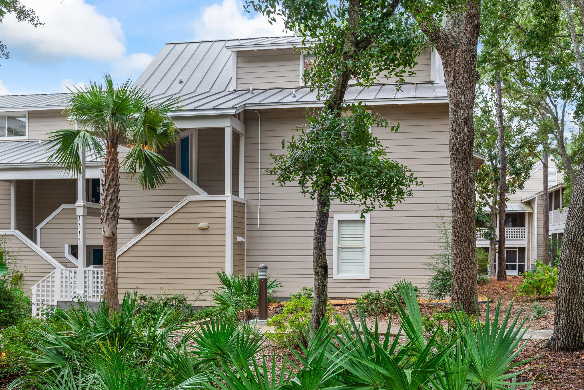 HIDDEN DUNES BEACH COTTAGES 2 - Residential