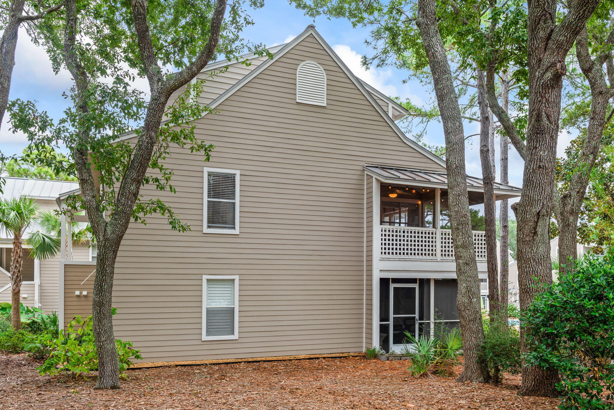 HIDDEN DUNES BEACH COTTAGES 2 - Residential