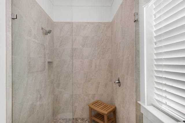 LAKESIDE AT BLUE MOUNTAIN BEACH - Residential