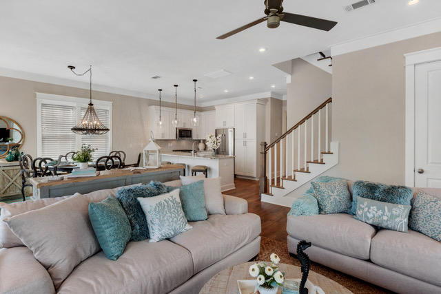 LAKESIDE AT BLUE MOUNTAIN BEACH - Residential