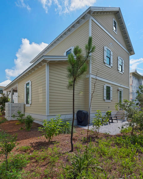 LAKESIDE AT BLUE MOUNTAIN BEACH - Residential