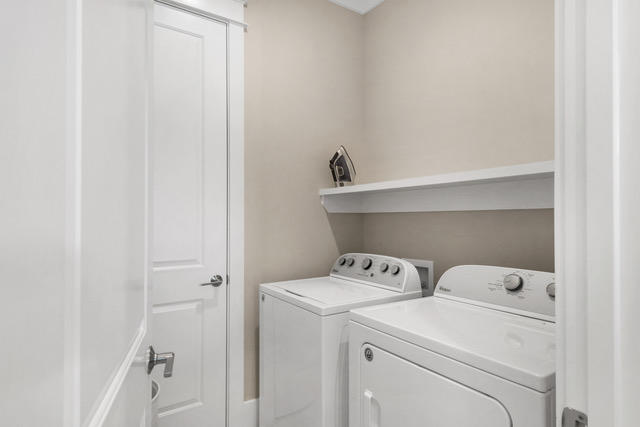 LAKESIDE AT BLUE MOUNTAIN BEACH - Residential