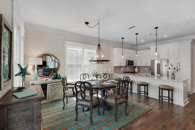 LAKESIDE AT BLUE MOUNTAIN BEACH - Residential