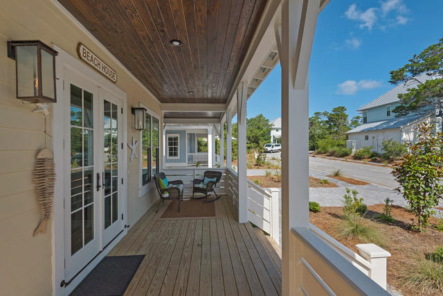 LAKESIDE AT BLUE MOUNTAIN BEACH - Residential