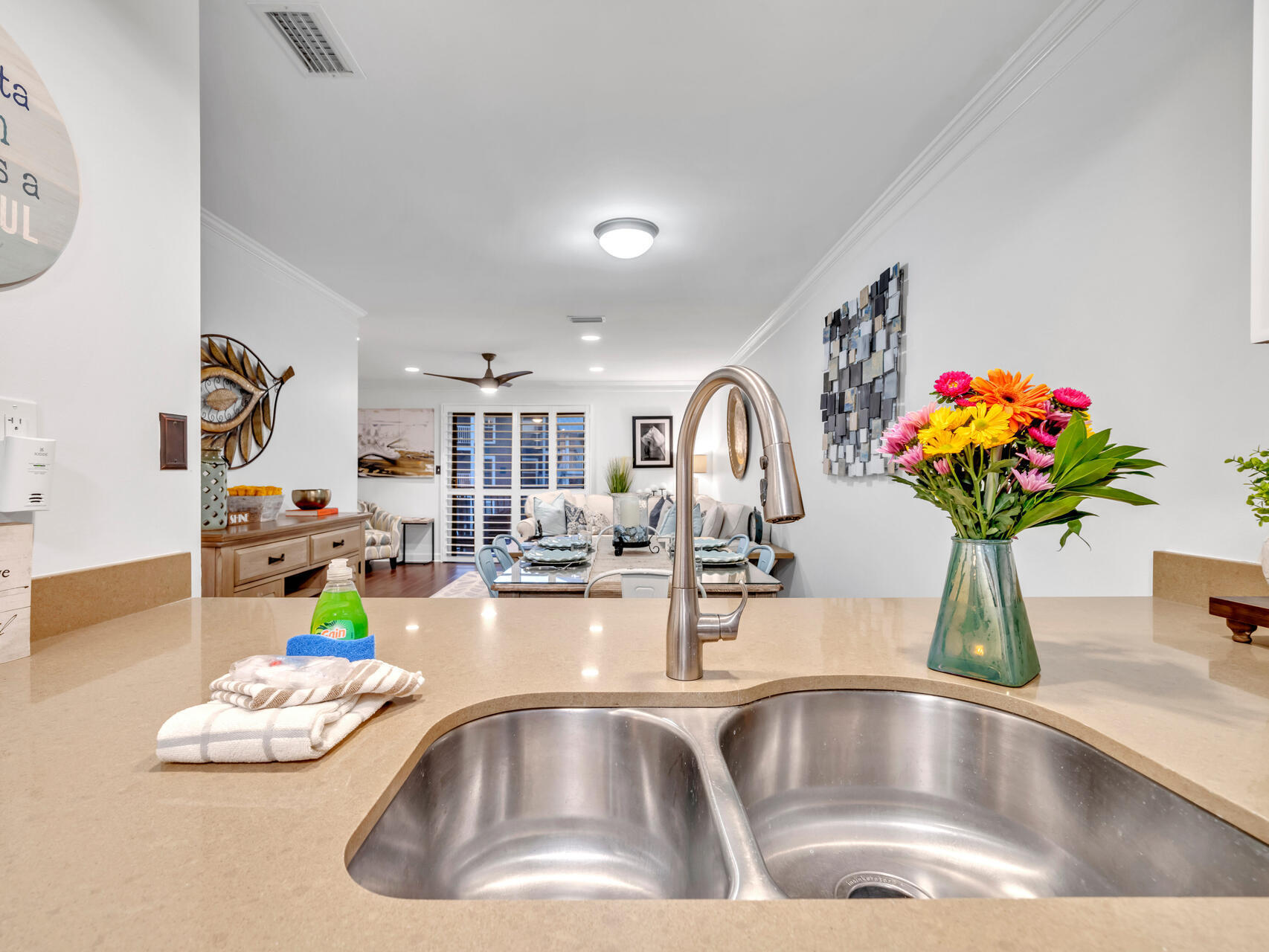 COSTA VISTA T/H - Residential