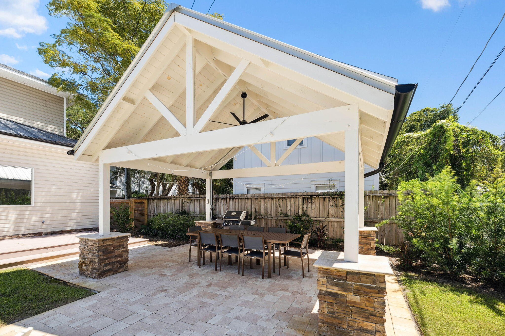 GRAYTON BEACH - Residential