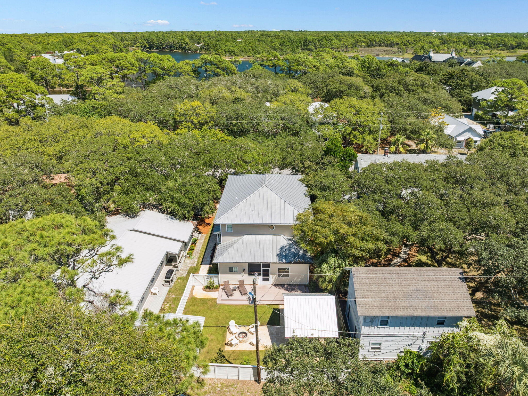 GRAYTON BEACH - Residential