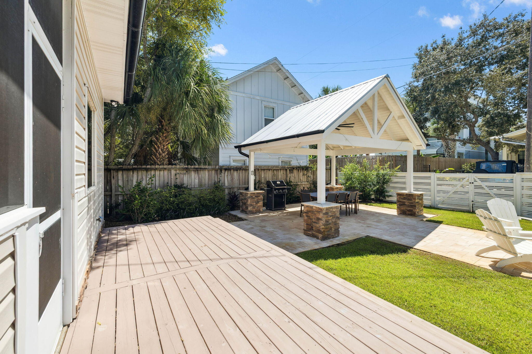 GRAYTON BEACH - Residential