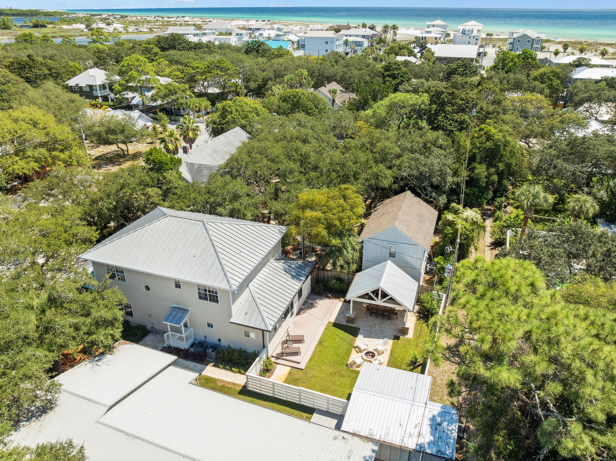 GRAYTON BEACH - Residential