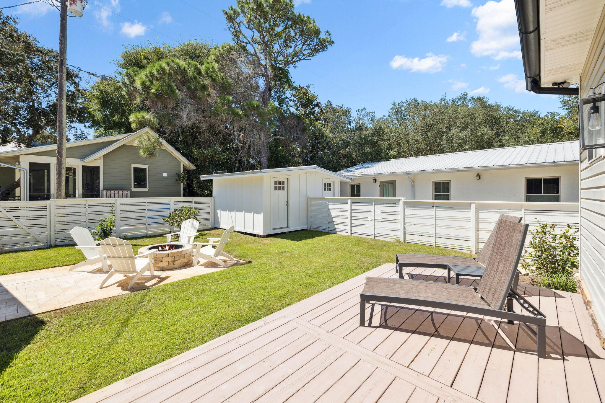 GRAYTON BEACH - Residential