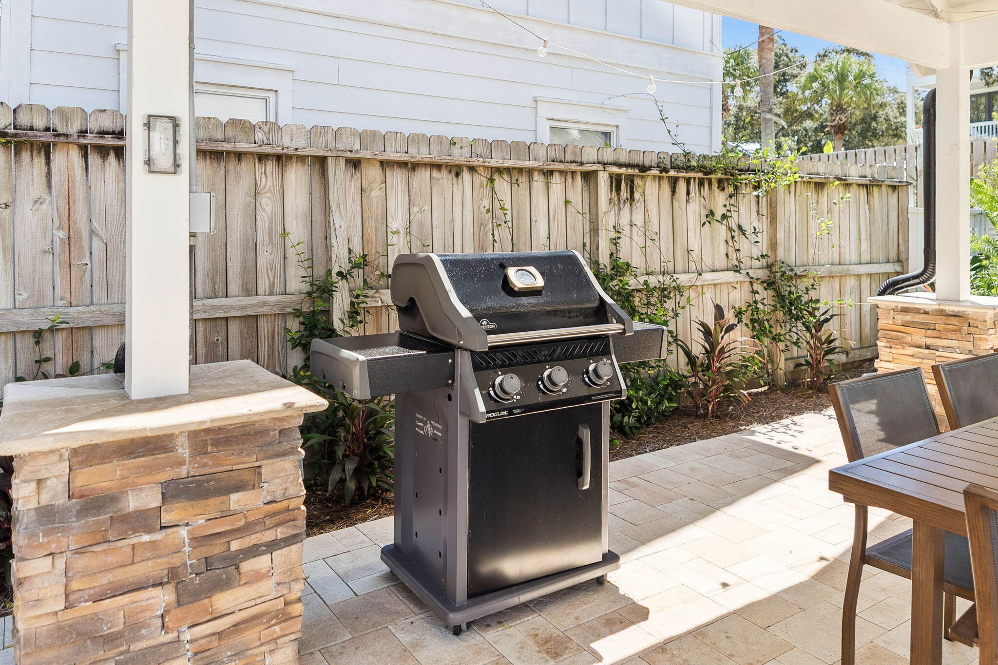 GRAYTON BEACH - Residential