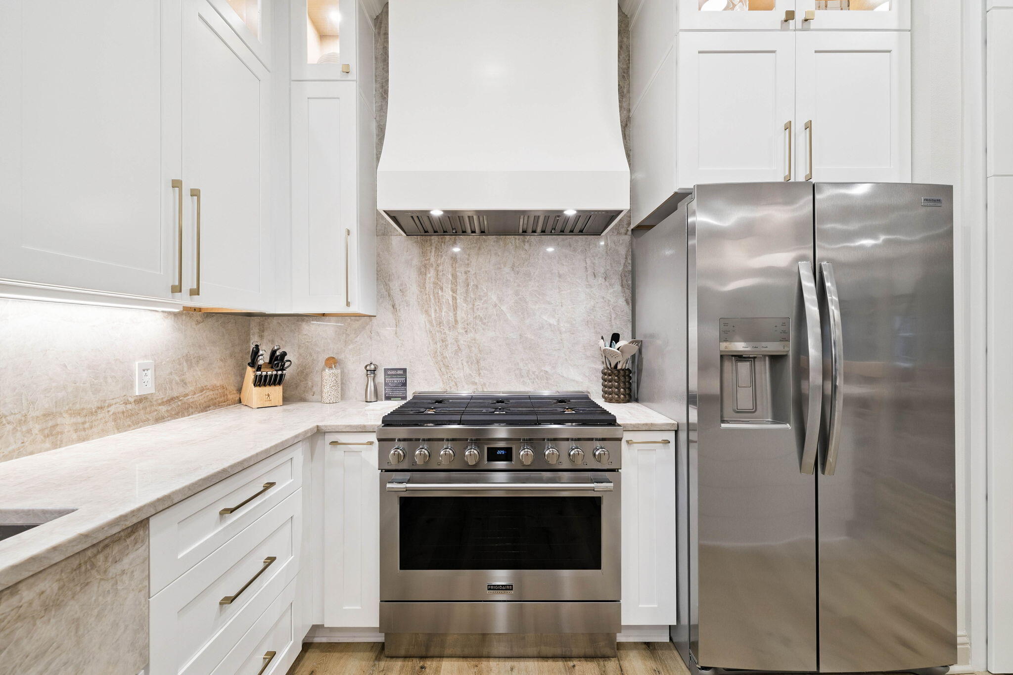 GRAYTON BEACH - Residential