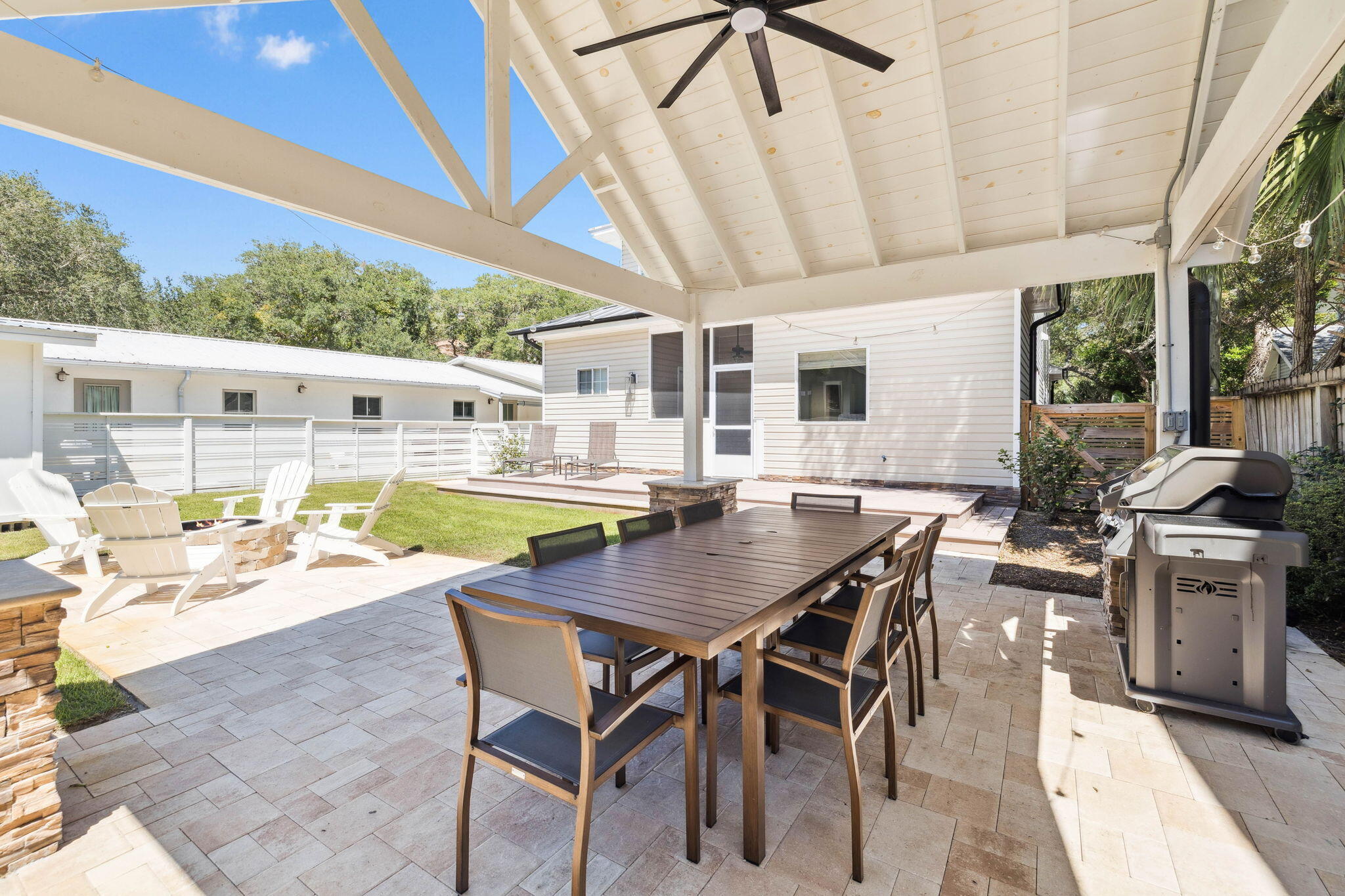 GRAYTON BEACH - Residential