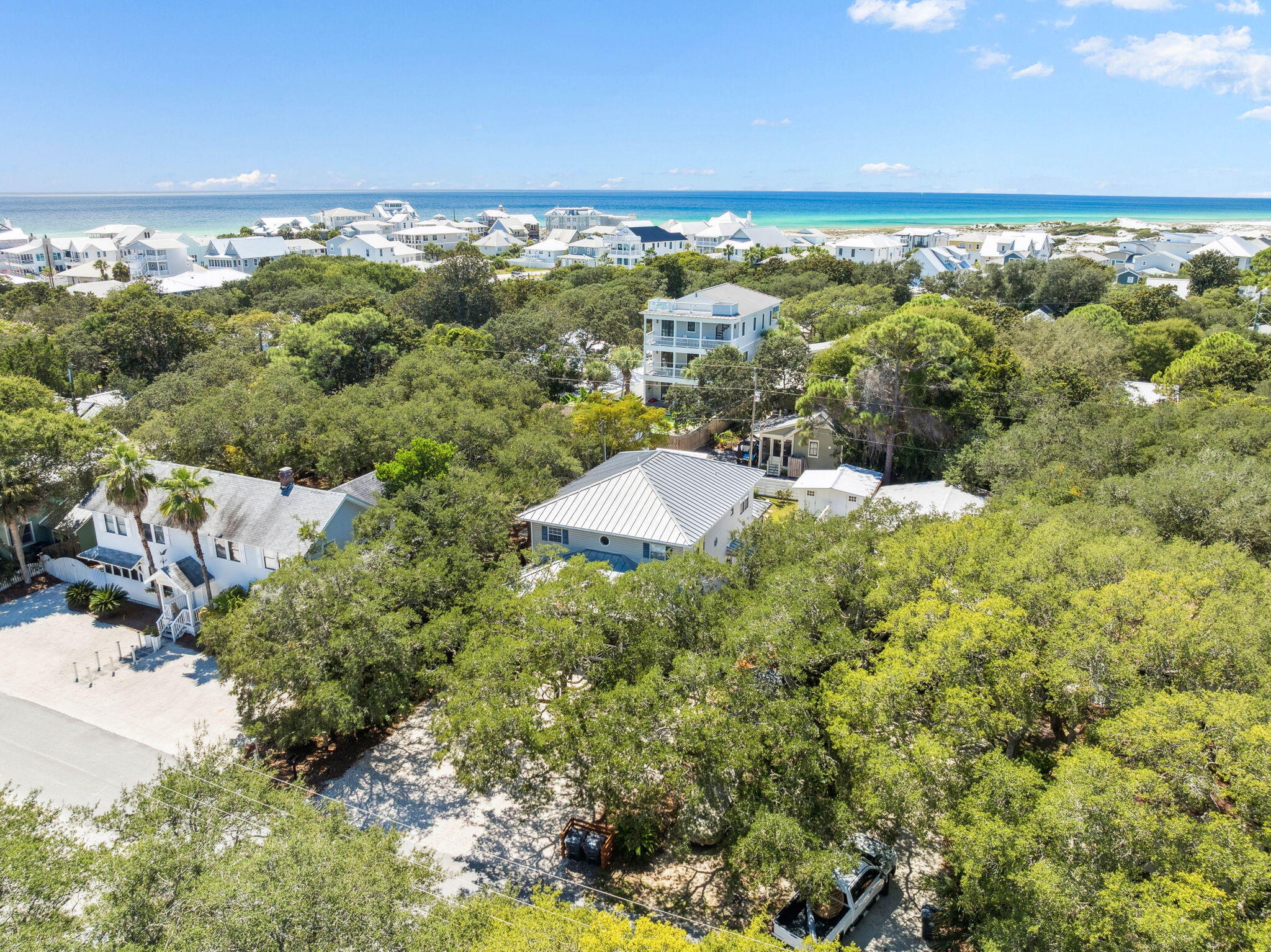 GRAYTON BEACH - Residential