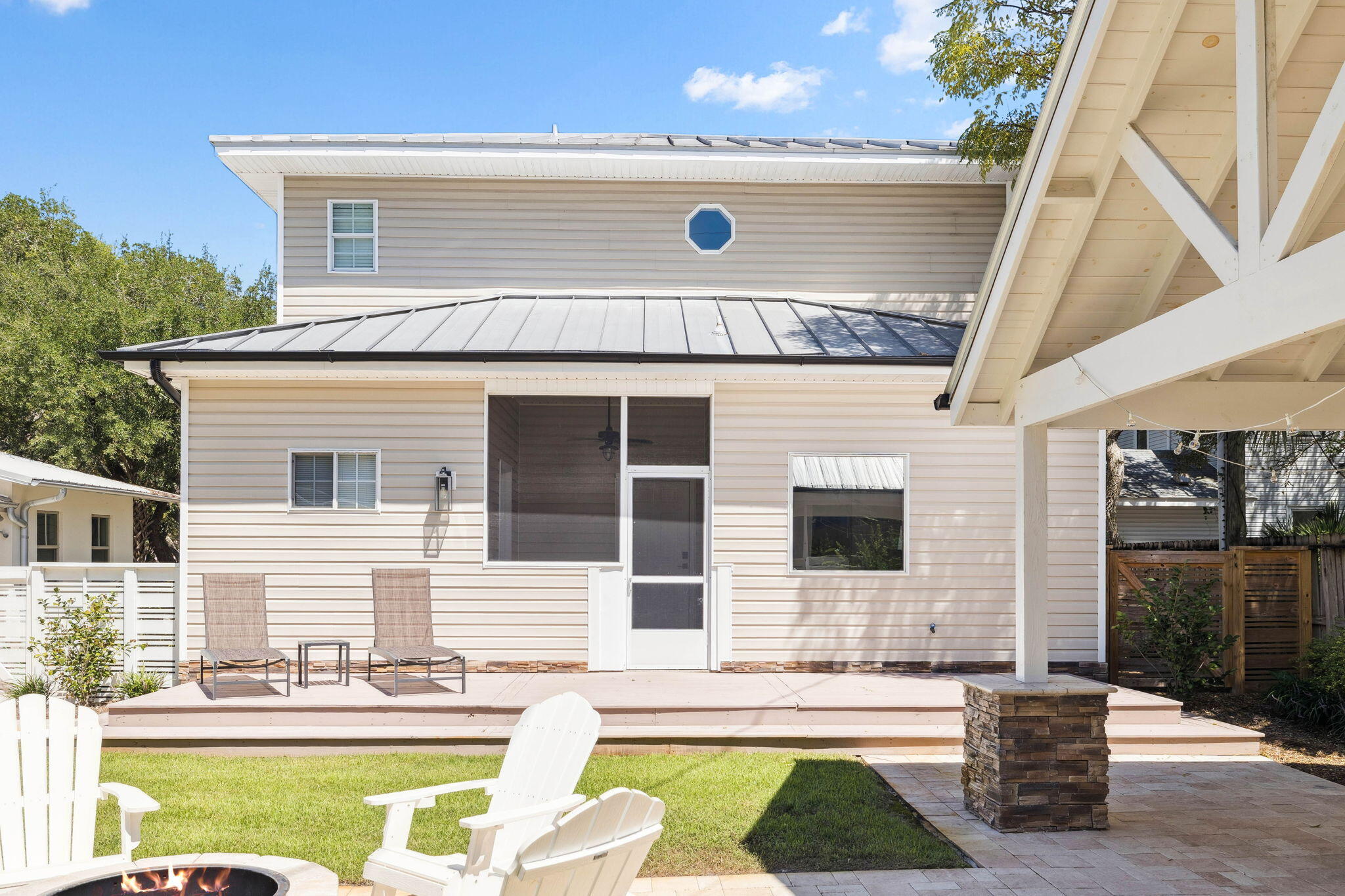 GRAYTON BEACH - Residential