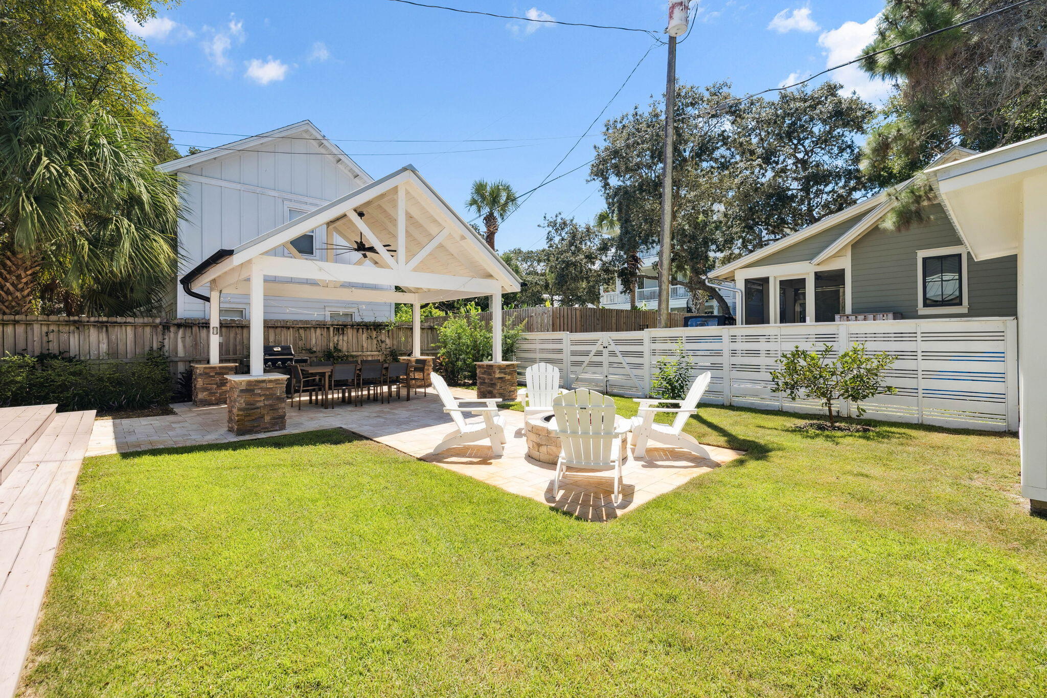 GRAYTON BEACH - Residential