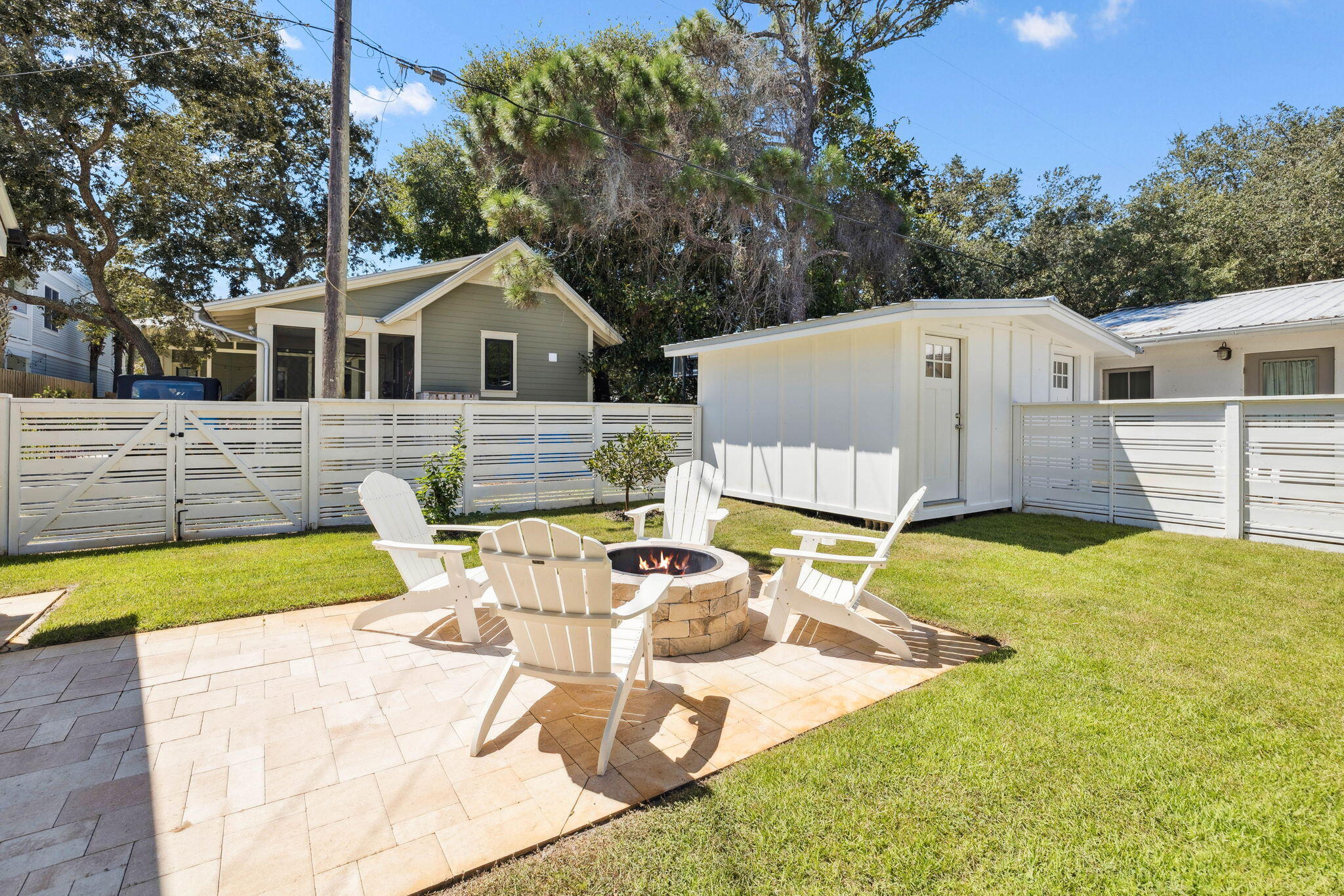 GRAYTON BEACH - Residential