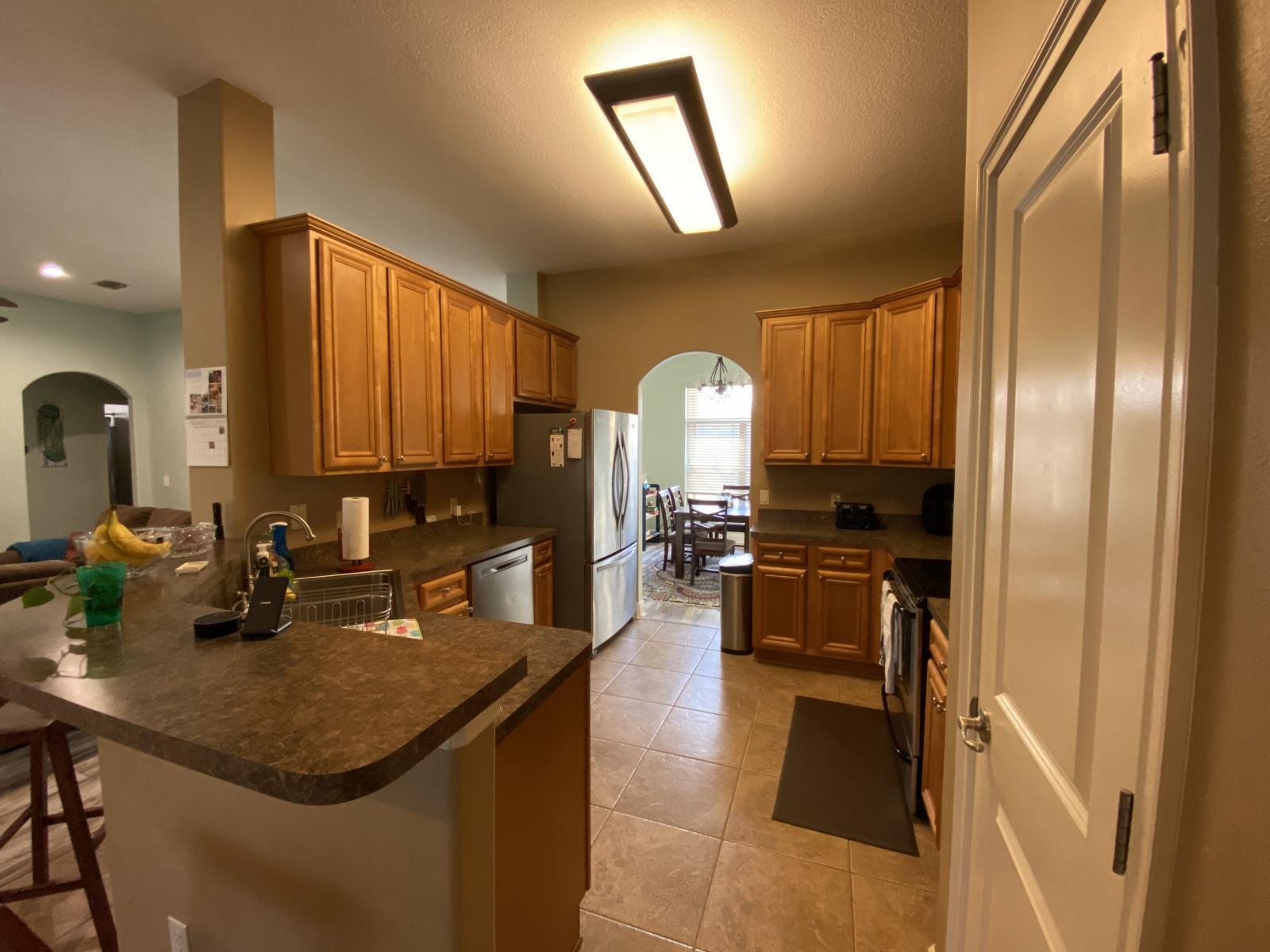 CREEKS EDGE - Residential Lease