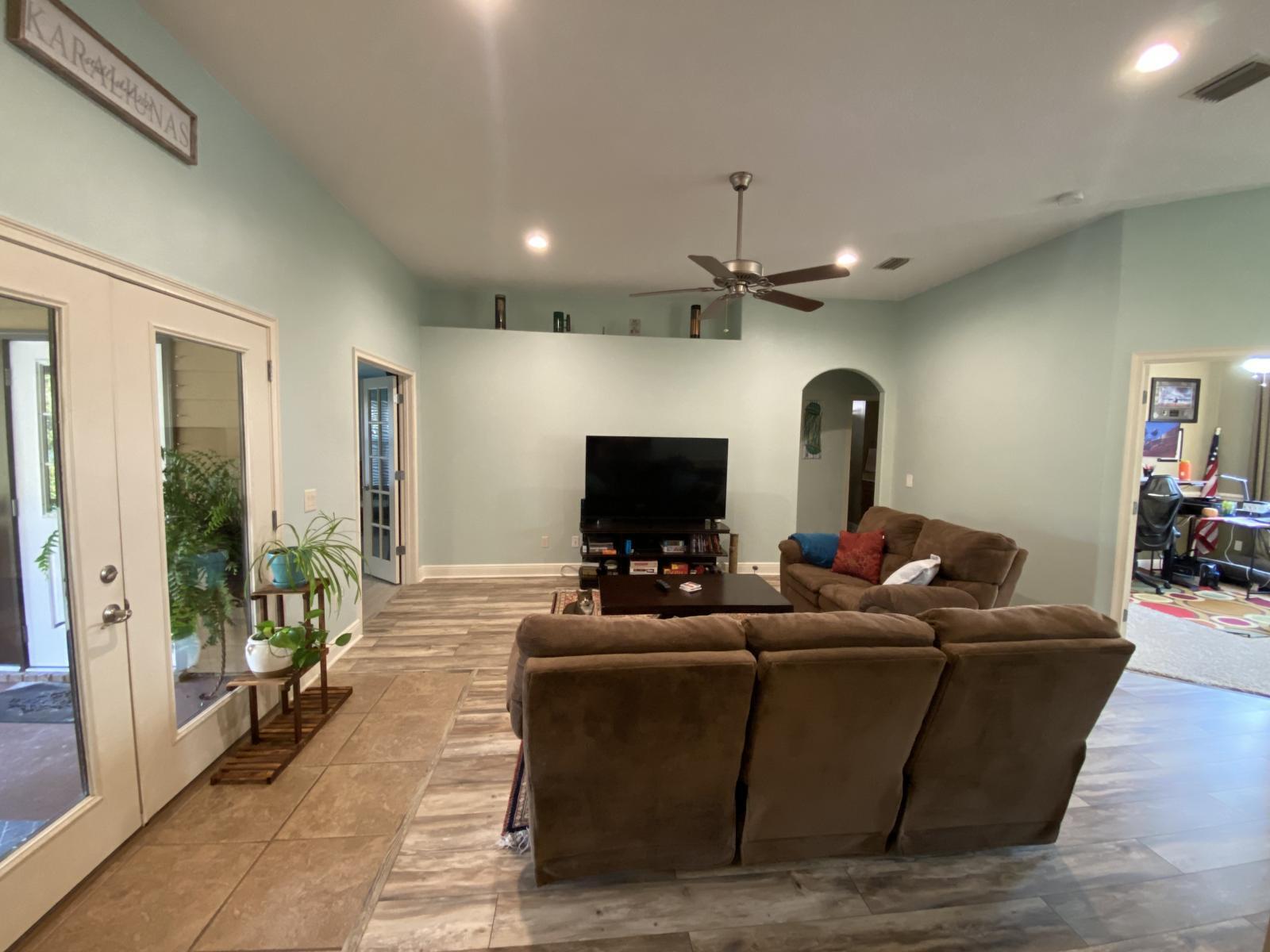 CREEKS EDGE - Residential Lease