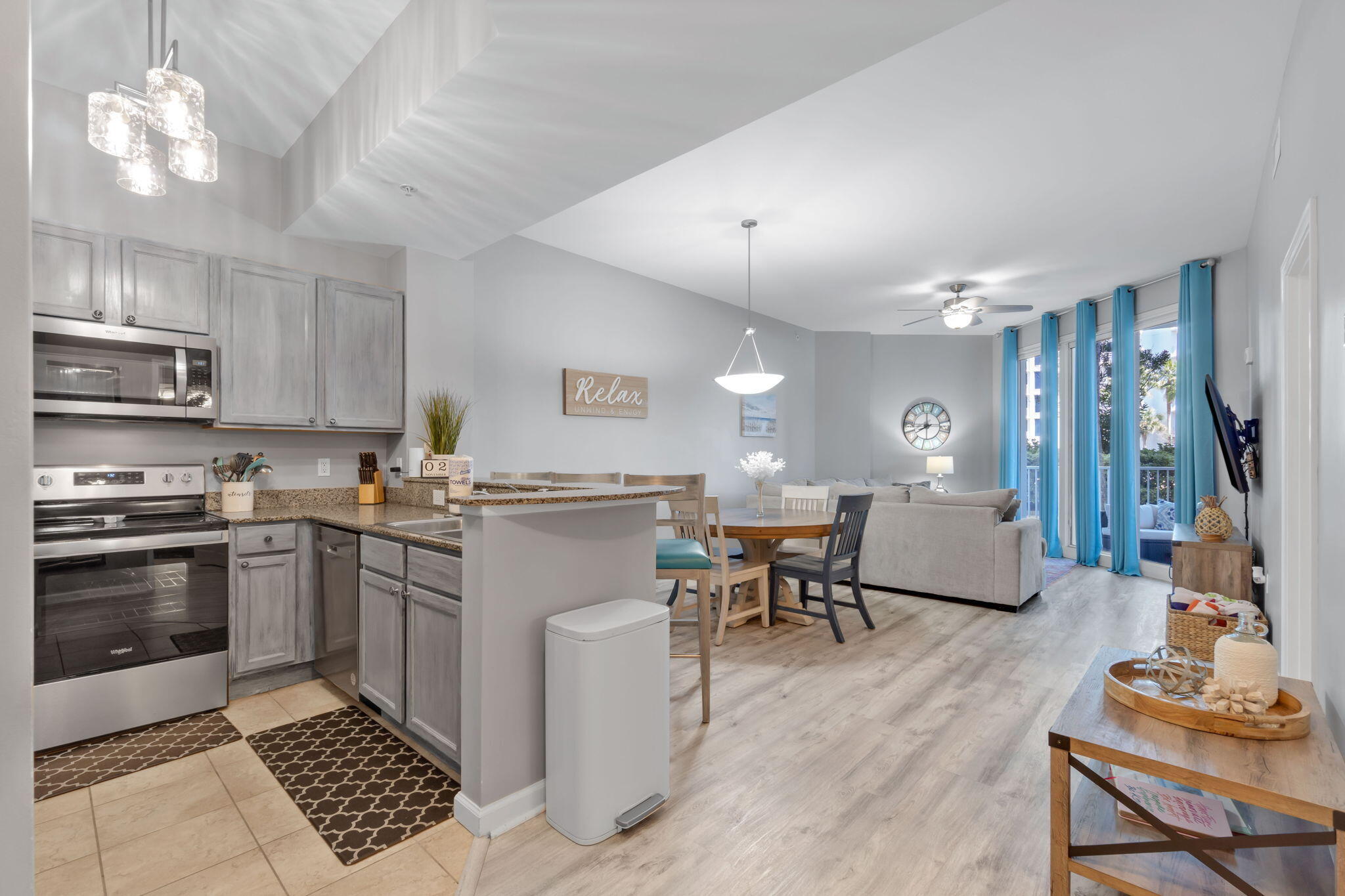 THE PALMS OF DESTIN - Residential