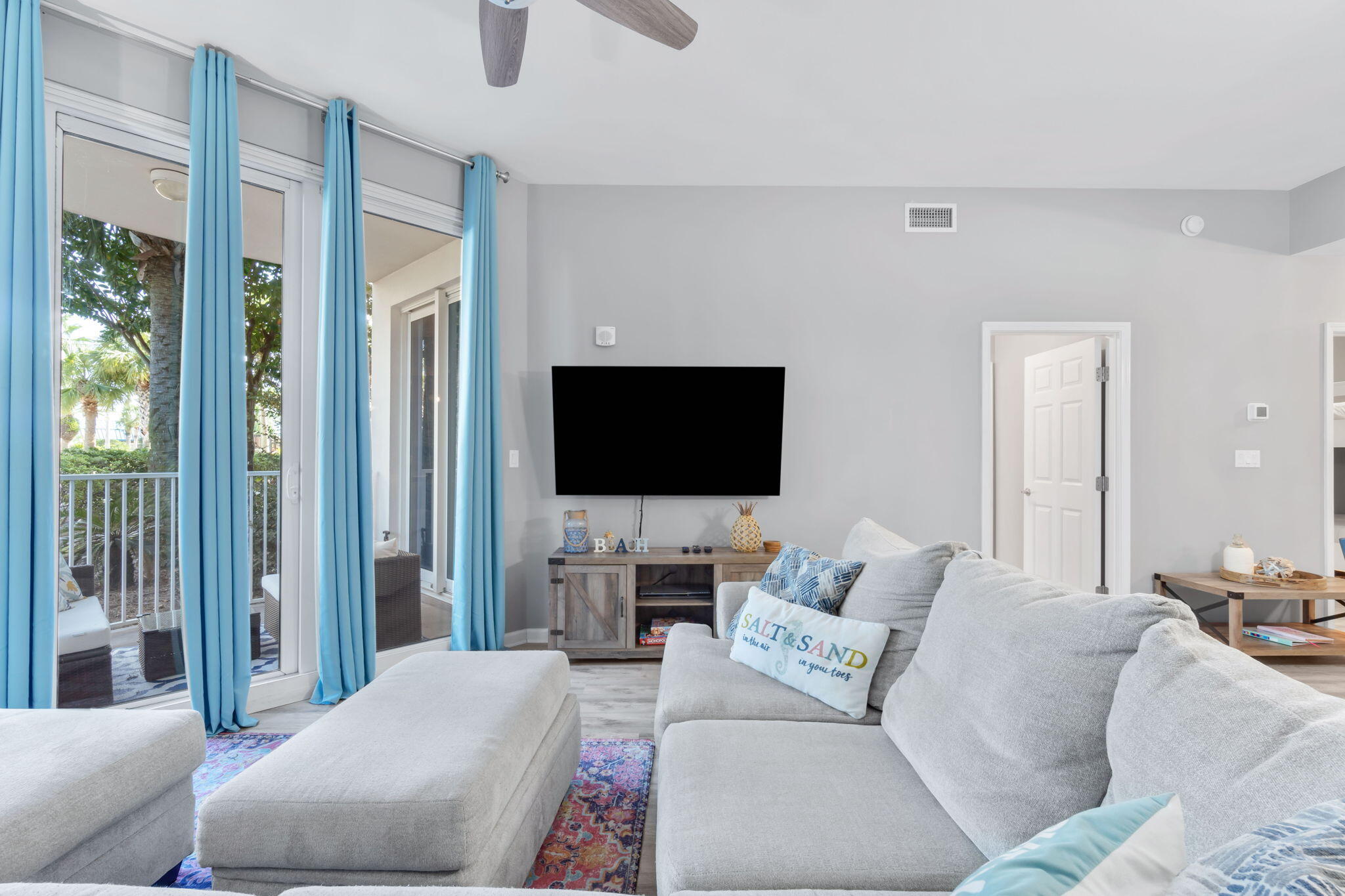 THE PALMS OF DESTIN - Residential