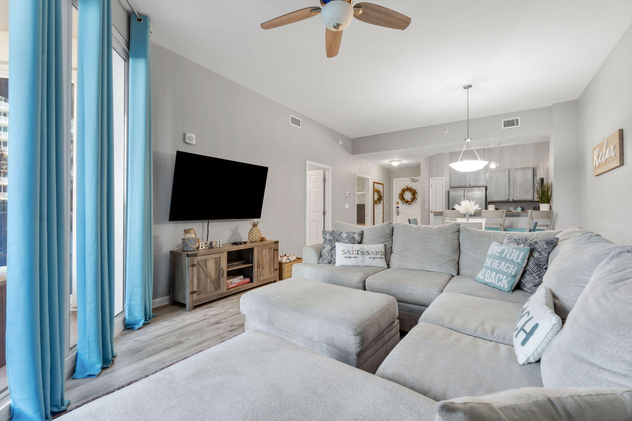 THE PALMS OF DESTIN - Residential