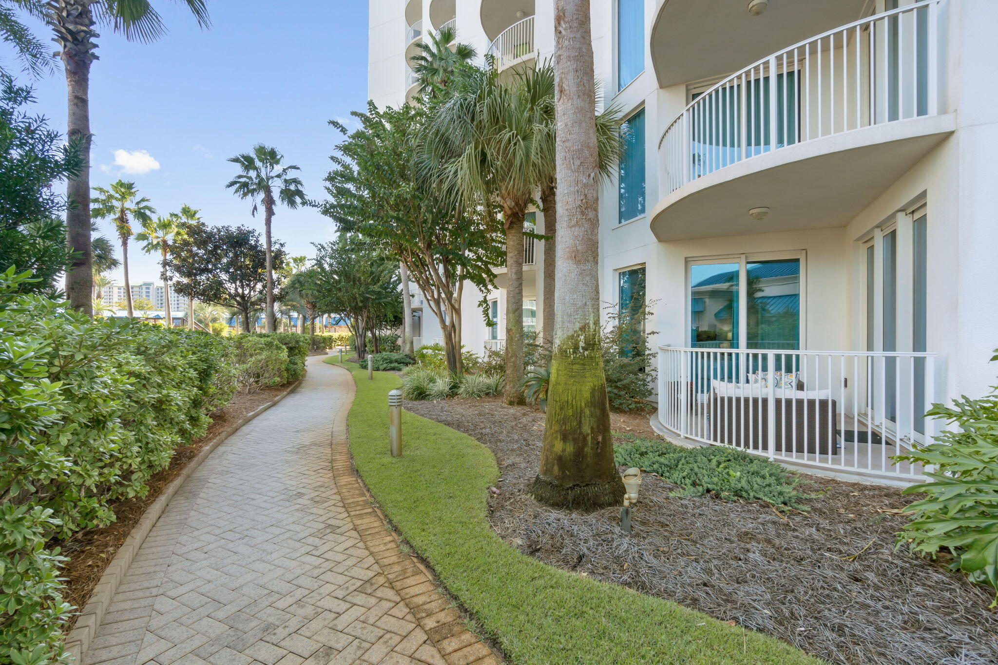 THE PALMS OF DESTIN - Residential