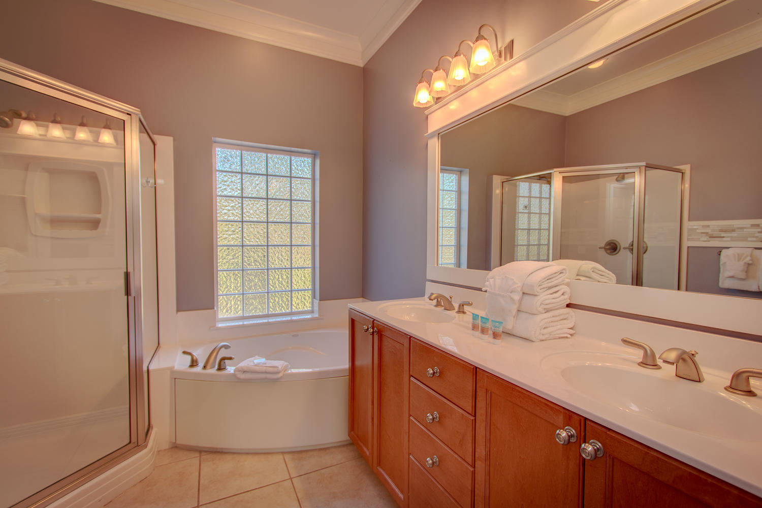 GULF SHORE MANOR S/D - Residential Lease