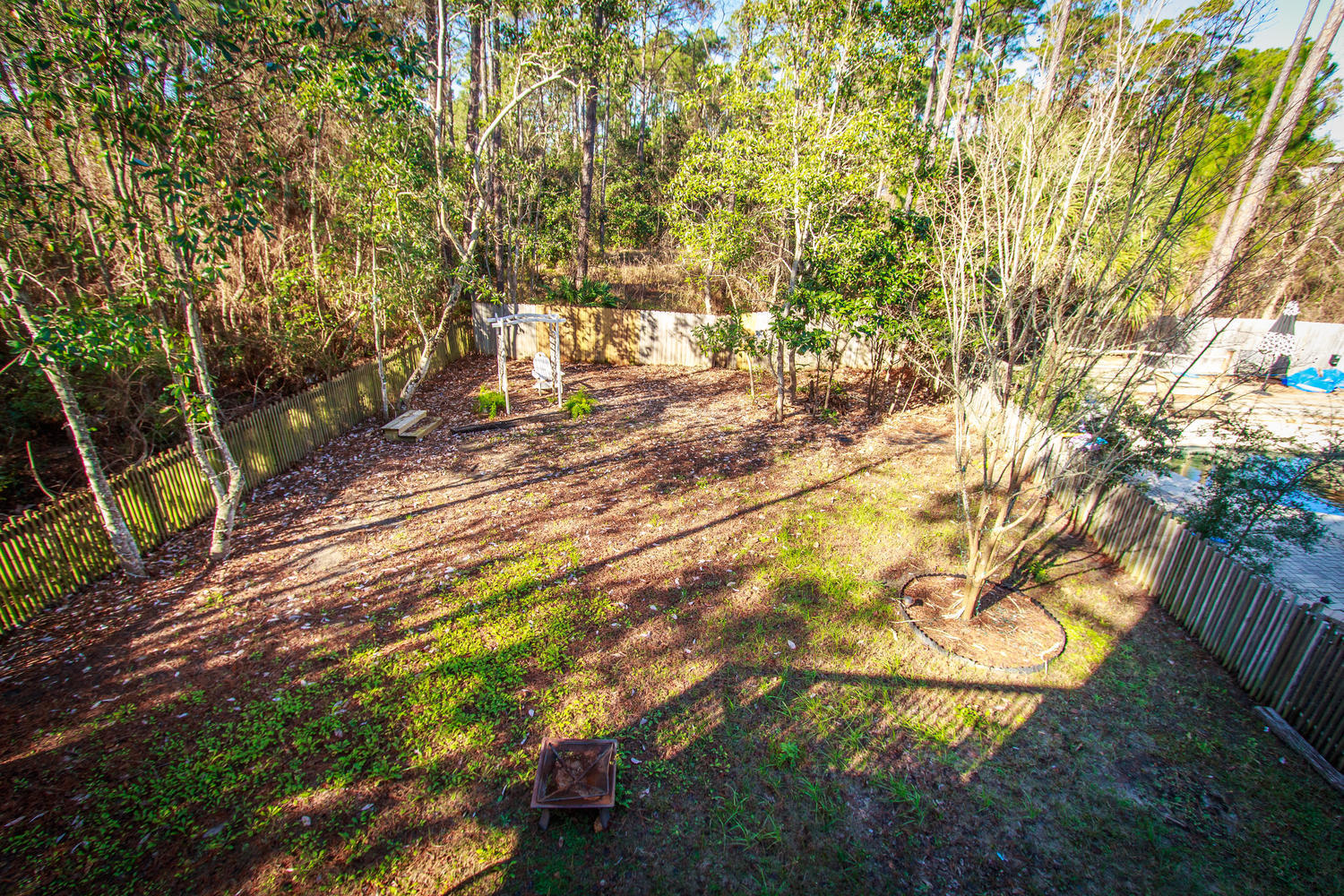 GULF SHORE MANOR S/D - Residential Lease