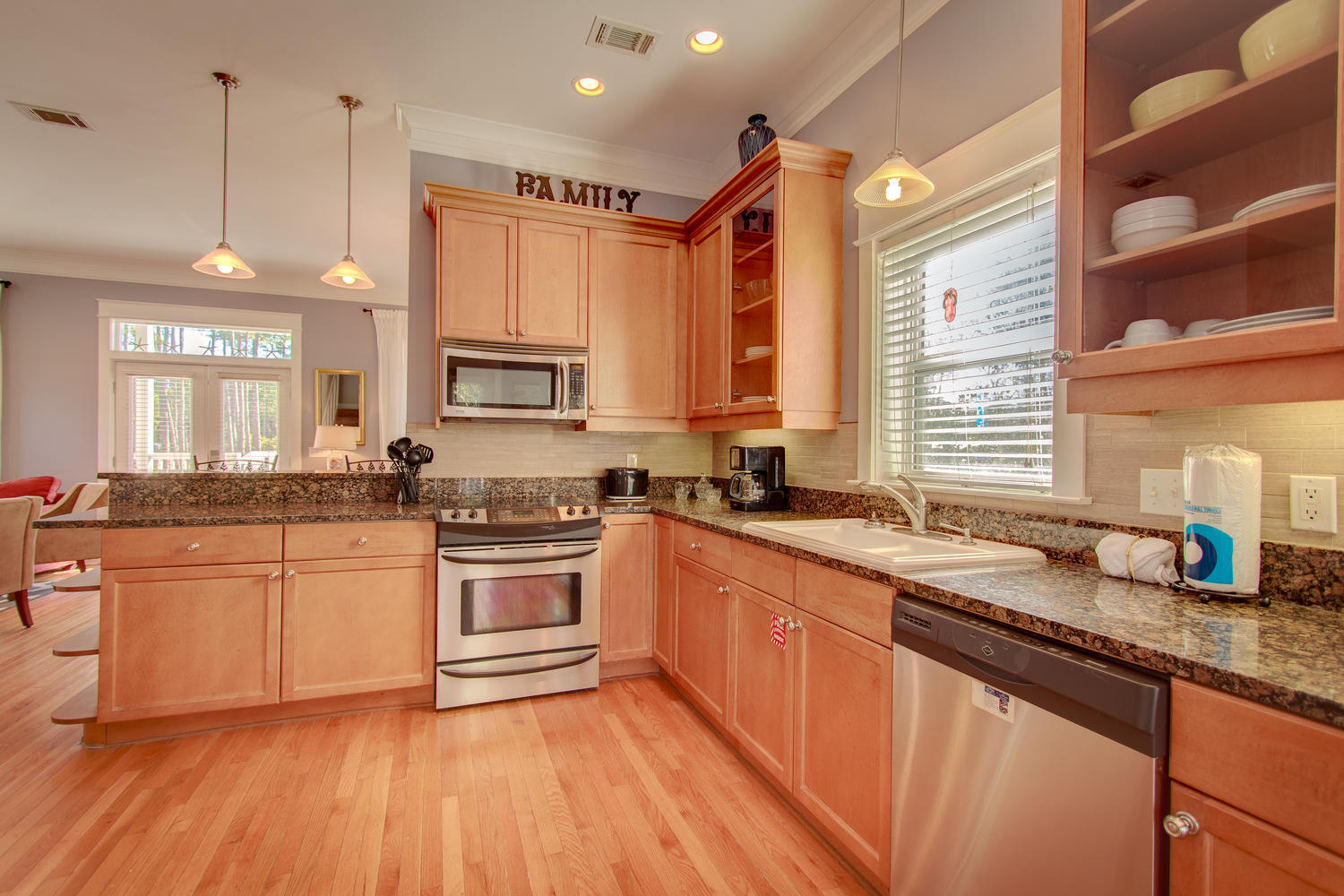 GULF SHORE MANOR S/D - Residential Lease